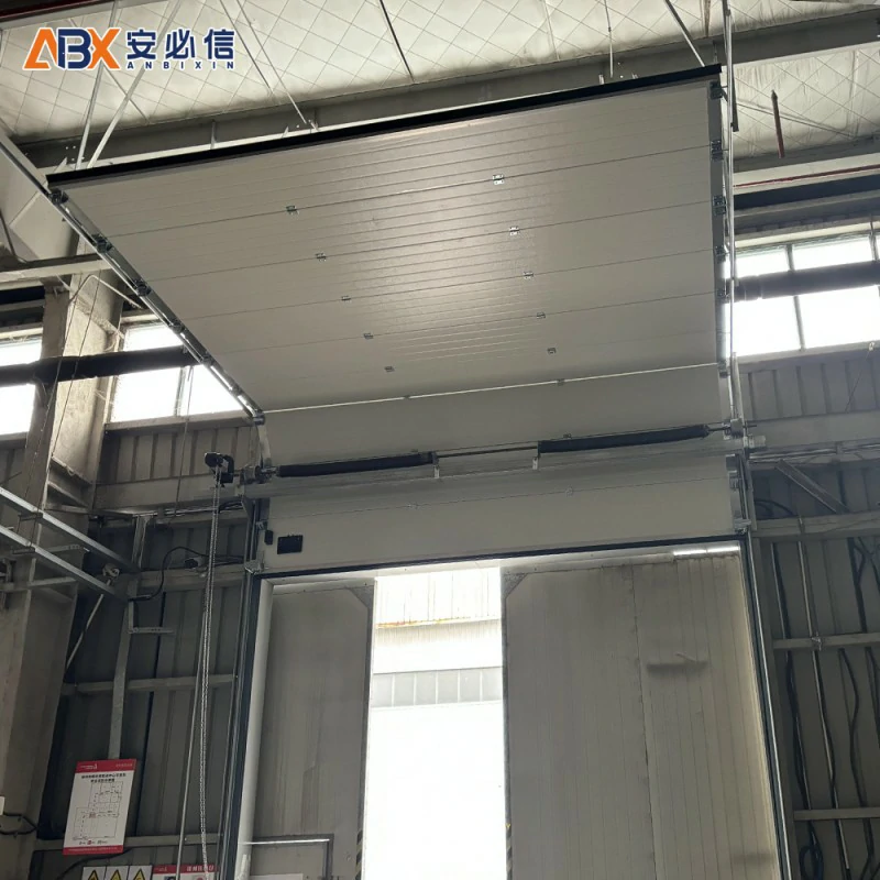 惠州翻板滑升门